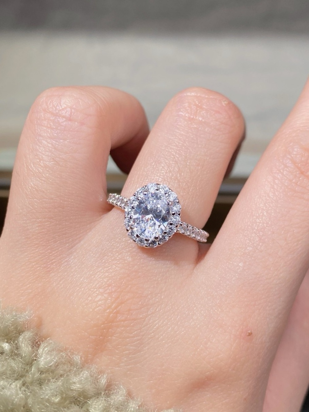 1.5 Carat Moissanite 925 Sterling Silver Oval Ring